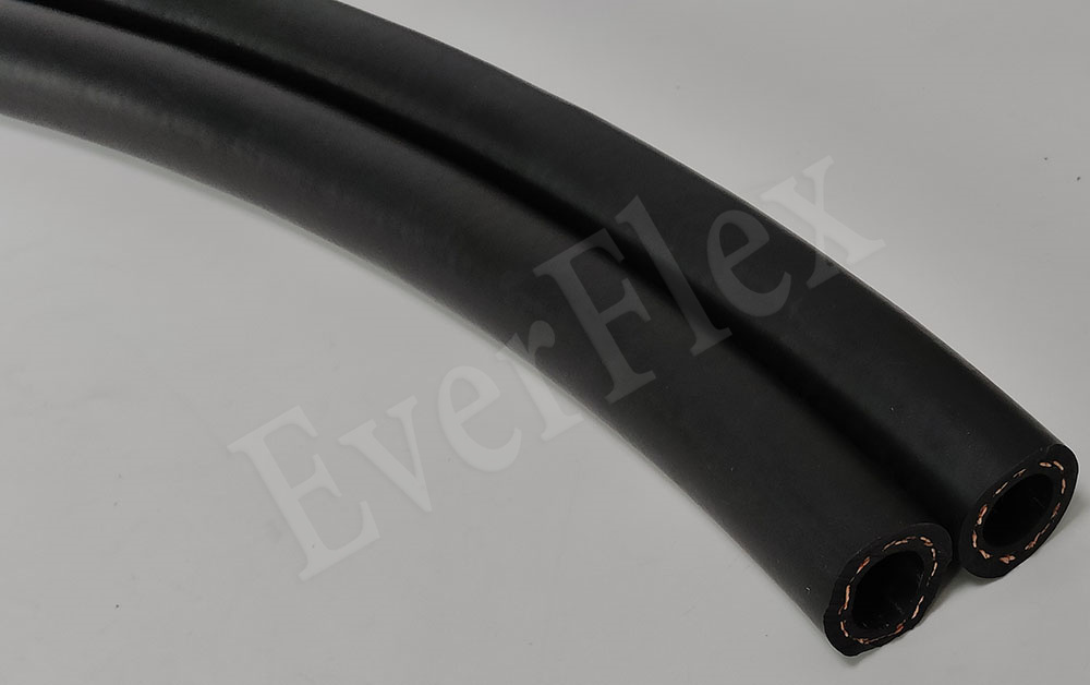 aircraft fueling hose